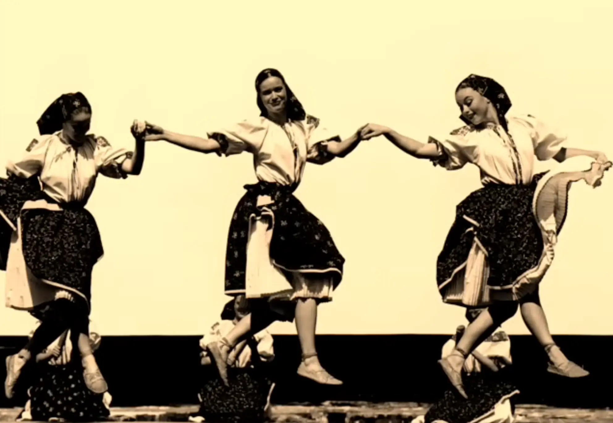 Sága krásy – Ej na tarki English lyrics translated
